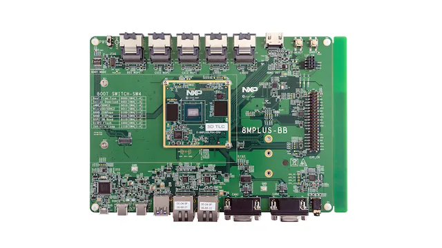 NXP 8MPLUSLPD4-EVK Evaluation Kit manufacturer board photo